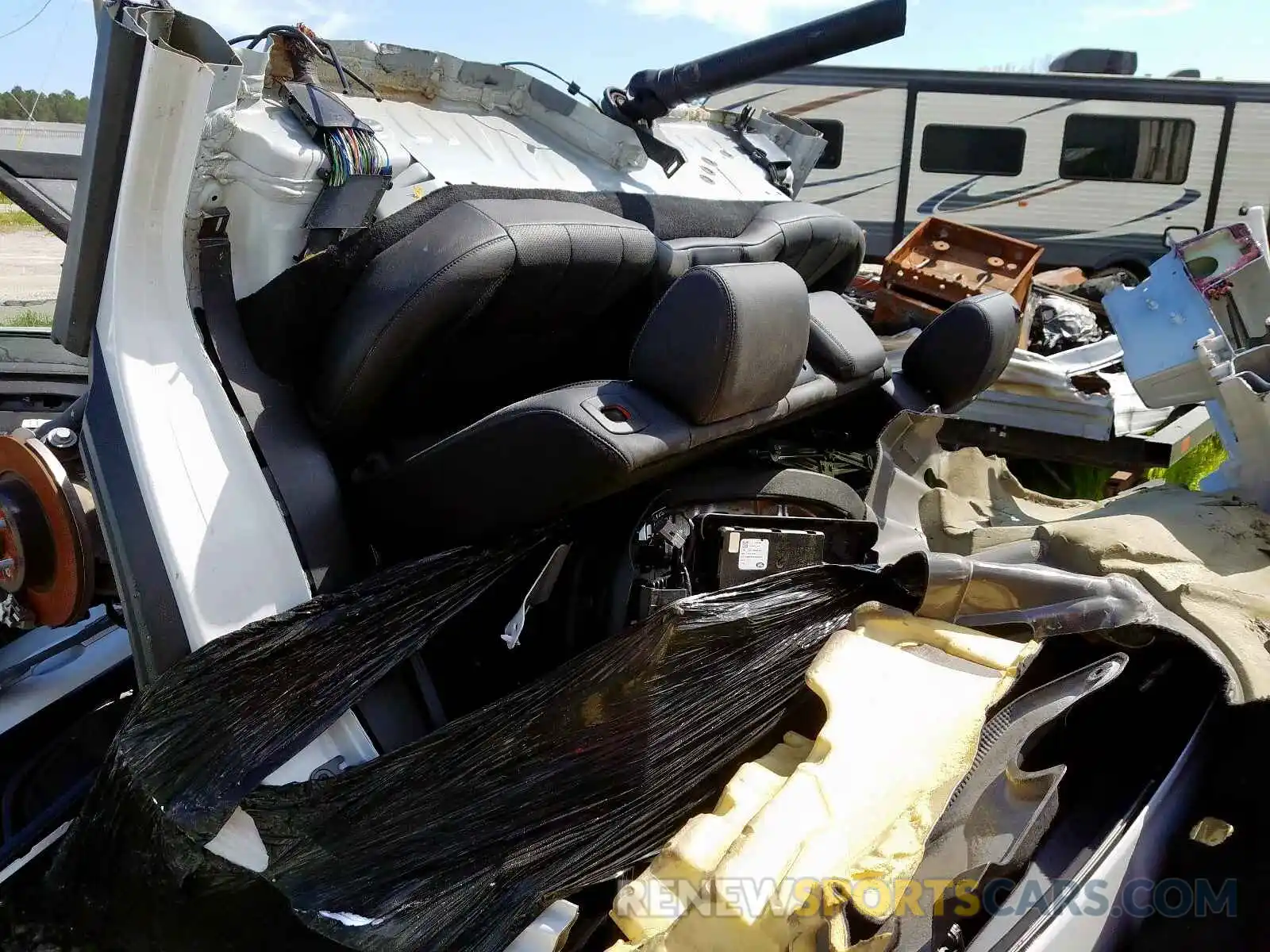 6 Photograph of a damaged car SALVP2RX8KH348302 LAND ROVER RANGEROVER 2019