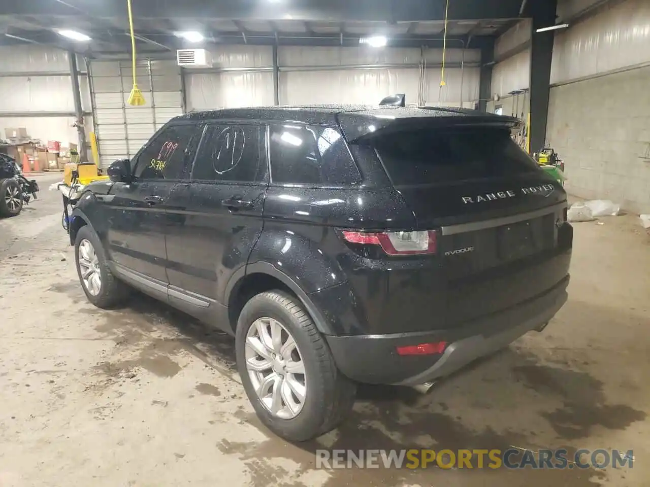 3 Photograph of a damaged car SALVP2RX9KH329337 LAND ROVER RANGEROVER 2019