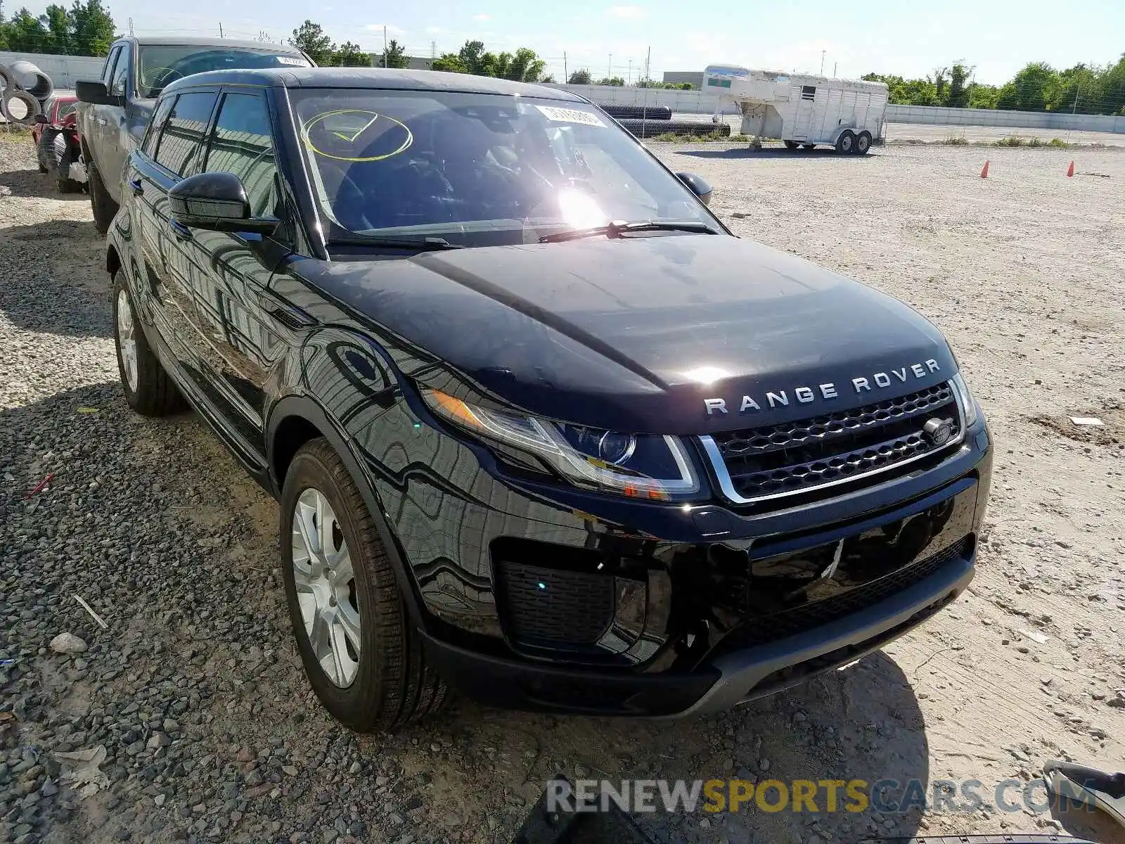 1 Photograph of a damaged car SALVP2RX9KH340161 LAND ROVER RANGEROVER 2019