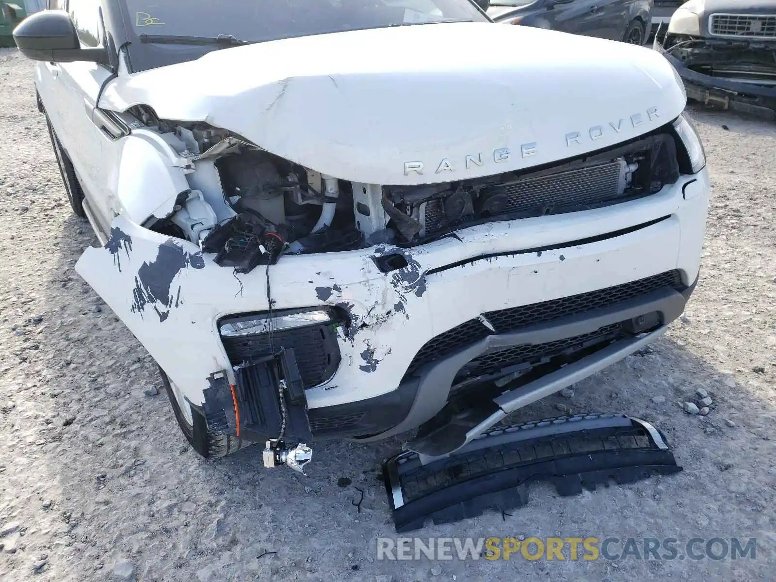 9 Photograph of a damaged car SALVP2RXXKH338192 LAND ROVER RANGEROVER 2019