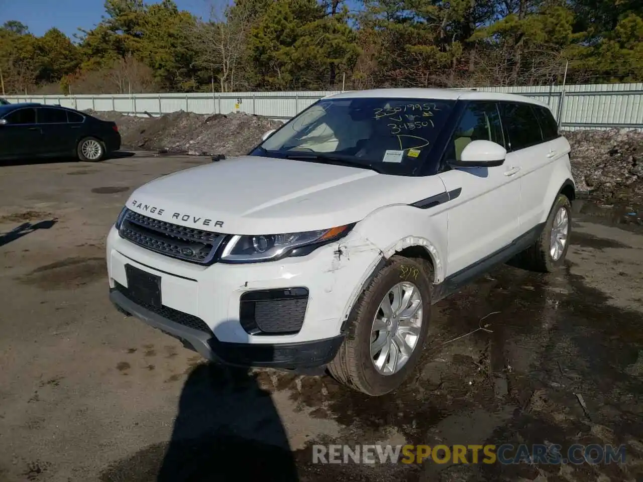 2 Photograph of a damaged car SALVP2RXXKH345501 LAND ROVER RANGEROVER 2019