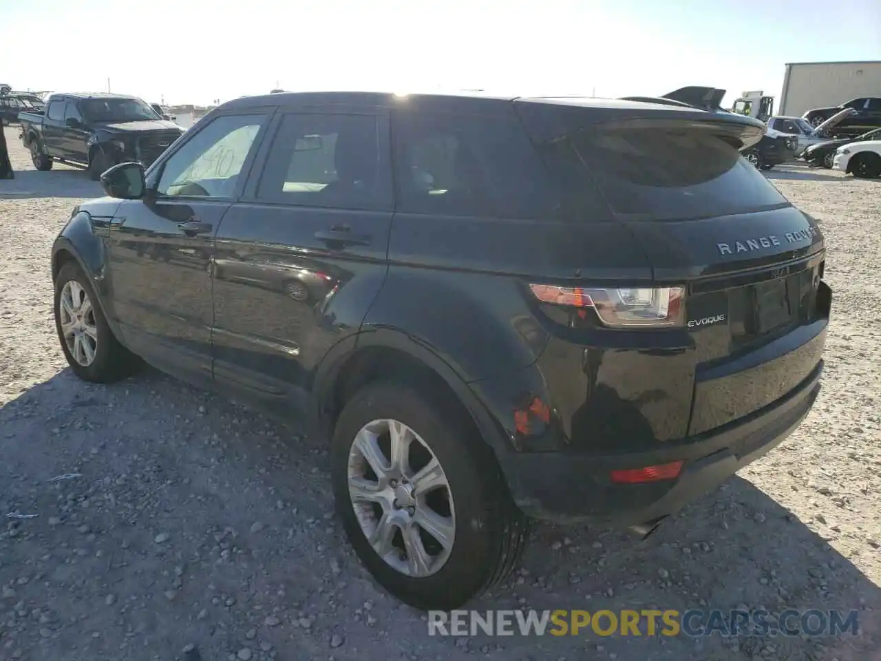 3 Photograph of a damaged car SALVP2RXXKH348723 LAND ROVER RANGEROVER 2019