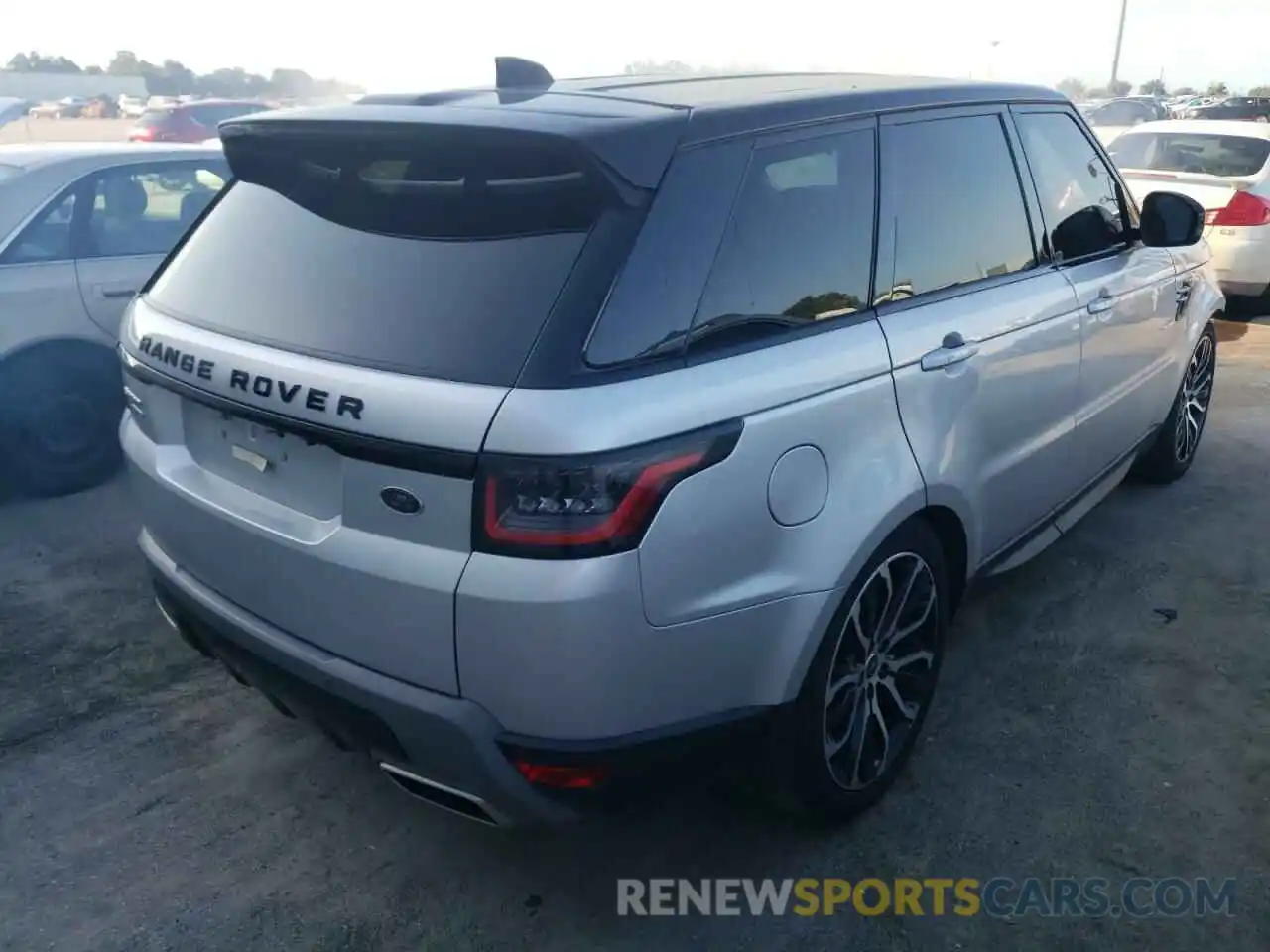 4 Photograph of a damaged car SALWG2RV5KA847604 LAND ROVER RANGEROVER 2019