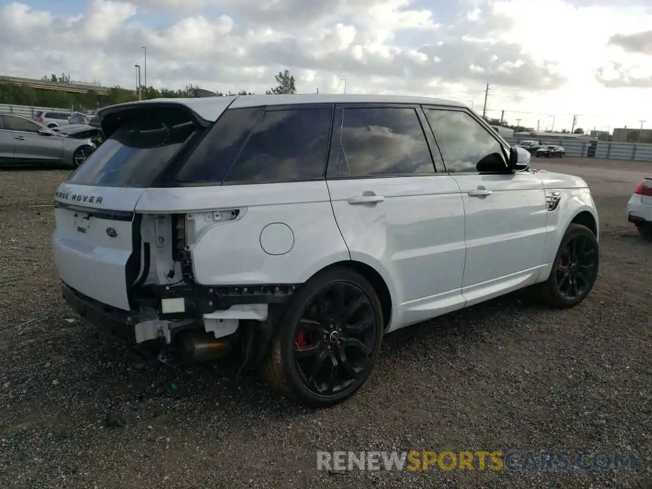 4 Фотография поврежденного автомобиля SALWR2RE2KA853452 LAND ROVER RANGEROVER 2019