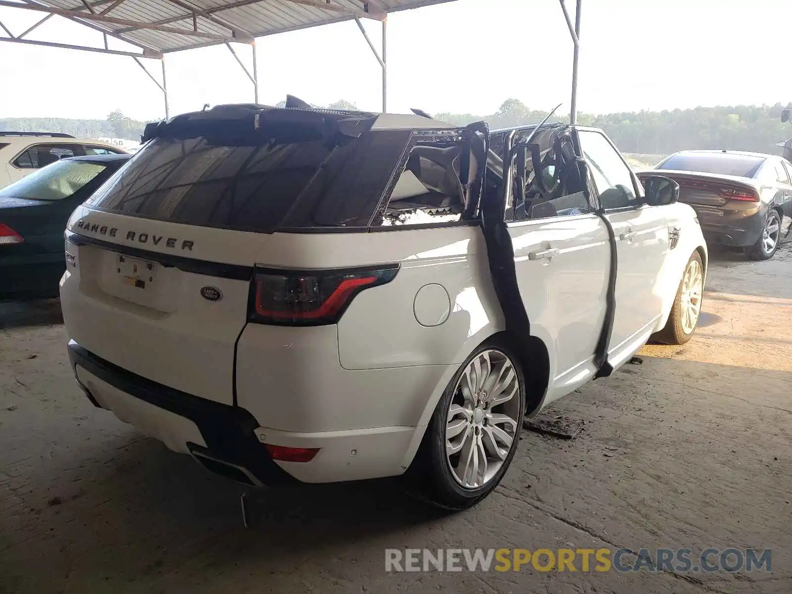 4 Фотография поврежденного автомобиля SALWR2RE2KA855122 LAND ROVER RANGEROVER 2019