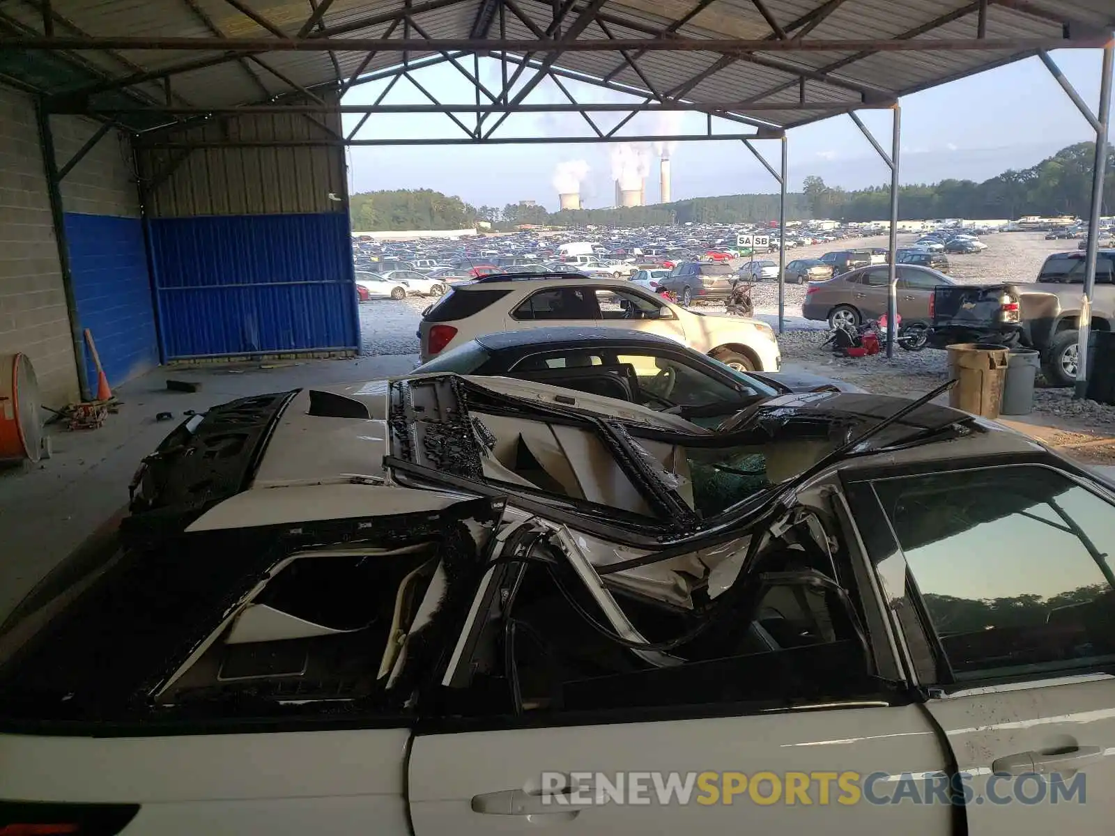 9 Photograph of a damaged car SALWR2RE2KA855122 LAND ROVER RANGEROVER 2019