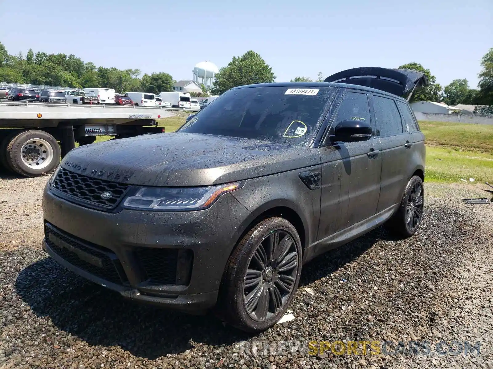 2 Фотография поврежденного автомобиля SALWR2RE5KA827069 LAND ROVER RANGEROVER 2019