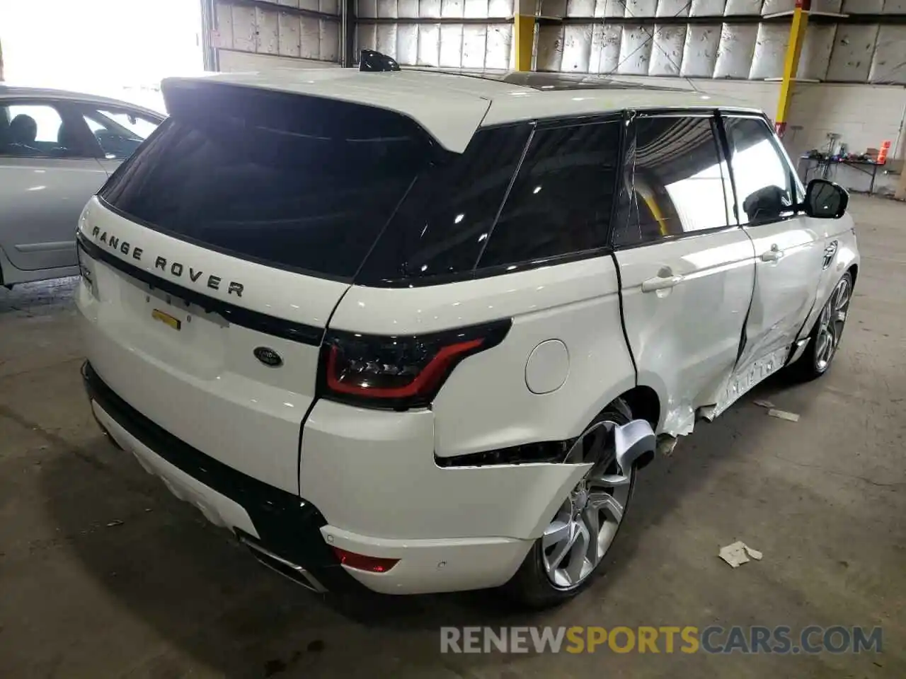 4 Фотография поврежденного автомобиля SALWR2RE6KA831955 LAND ROVER RANGEROVER 2019