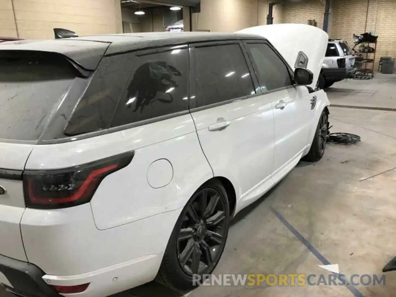 3 Photograph of a damaged car SALWR2RE6KA847072 LAND ROVER RANGEROVER 2019