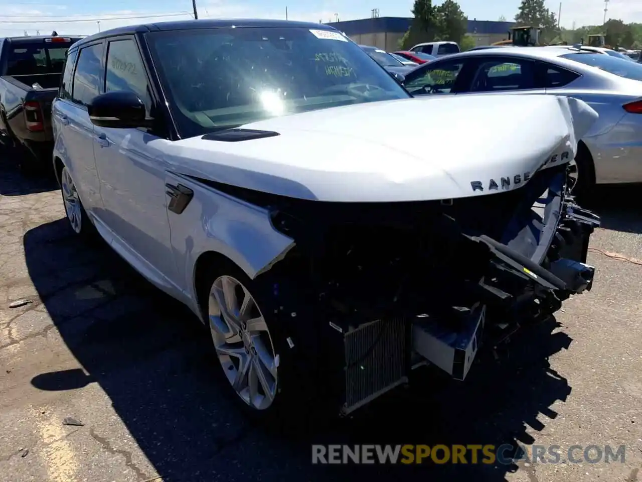 1 Photograph of a damaged car SALWR2RE9KA820867 LAND ROVER RANGEROVER 2019