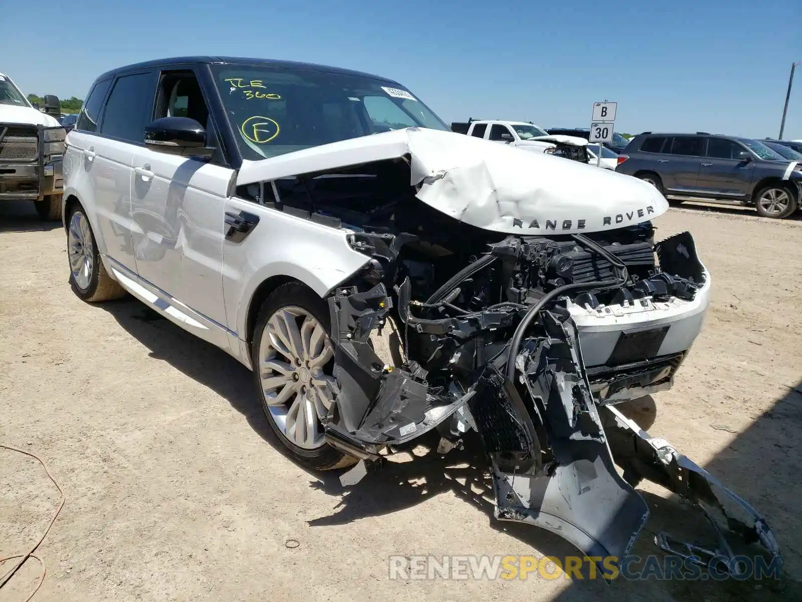 1 Photograph of a damaged car SALWR2RE9KA825180 LAND ROVER RANGEROVER 2019