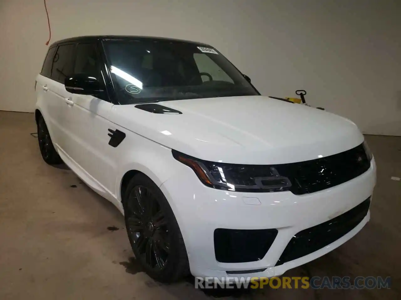 1 Photograph of a damaged car SALWR2RE9KA846014 LAND ROVER RANGEROVER 2019