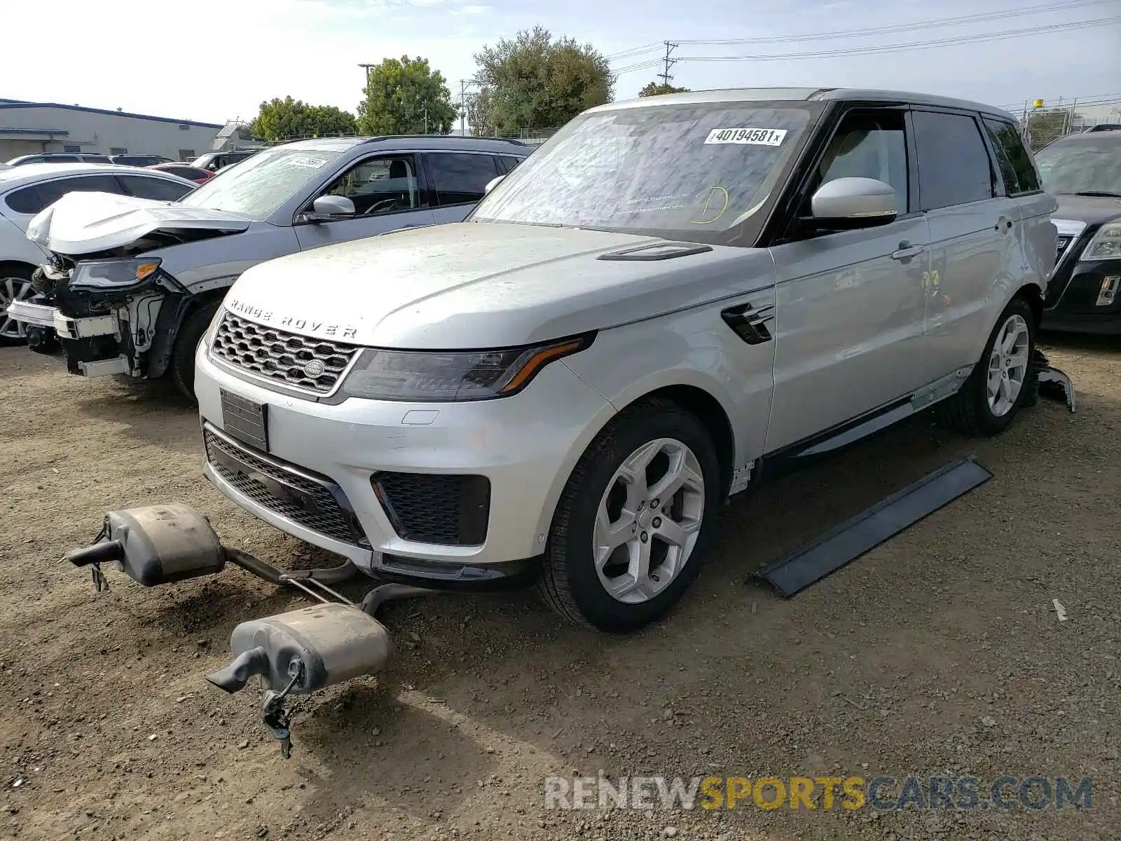 2 Photograph of a damaged car SALWR2RK2KA814334 LAND ROVER RANGEROVER 2019