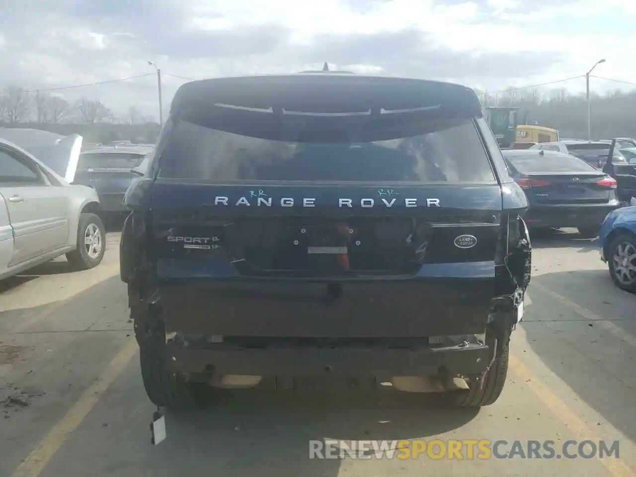 6 Photograph of a damaged car SALWR2RU1KA870475 LAND ROVER RANGEROVER 2019