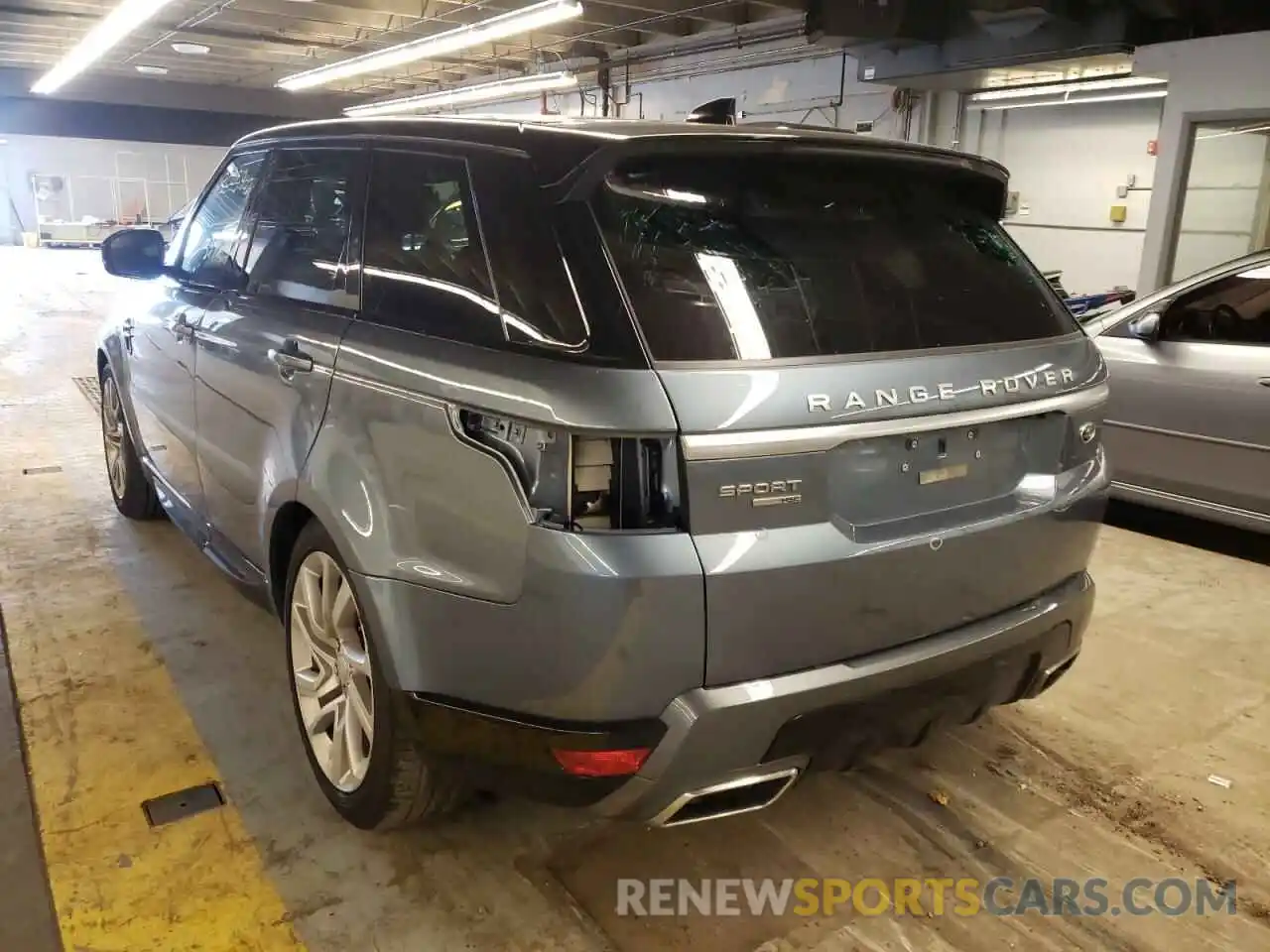 3 Photograph of a damaged car SALWR2RU4KA870440 LAND ROVER RANGEROVER 2019