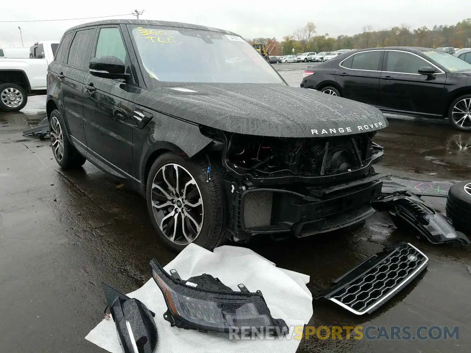 1 Фотография поврежденного автомобиля SALWR2RU4KA875752 LAND ROVER RANGEROVER 2019