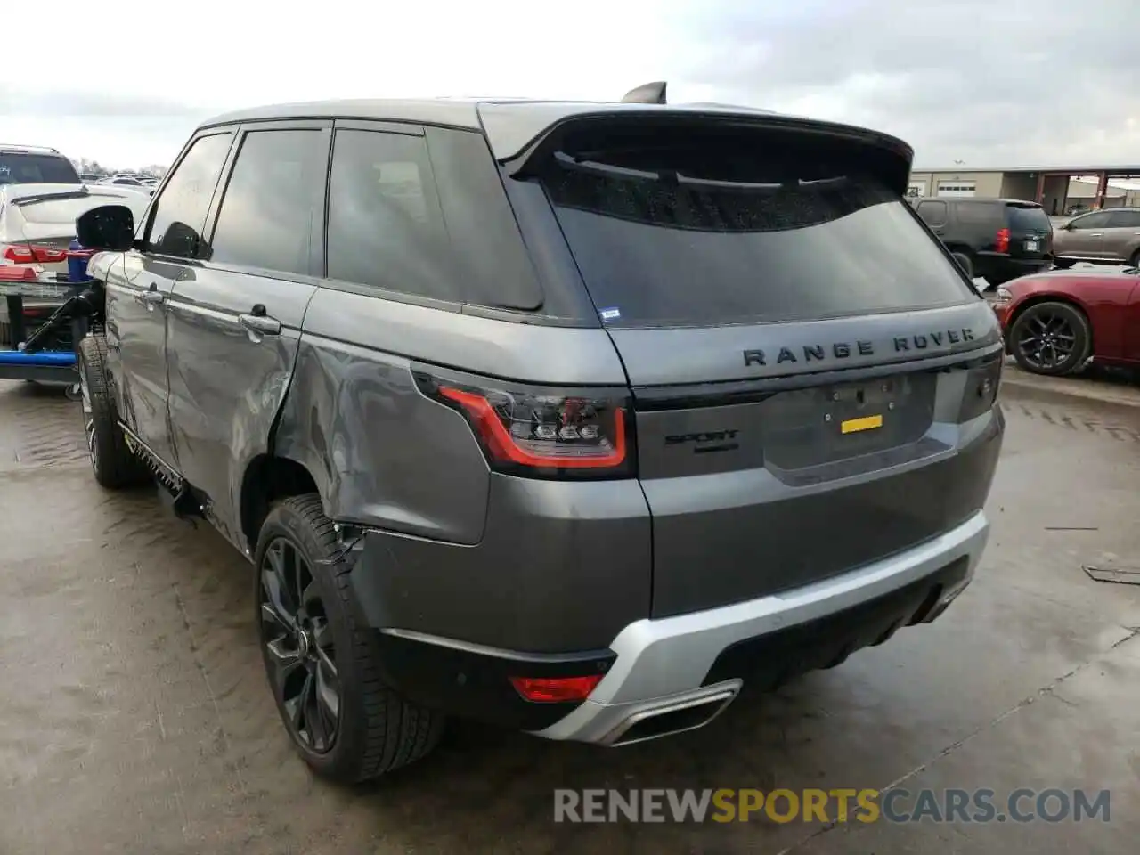 3 Фотография поврежденного автомобиля SALWR2RU5KA864694 LAND ROVER RANGEROVER 2019