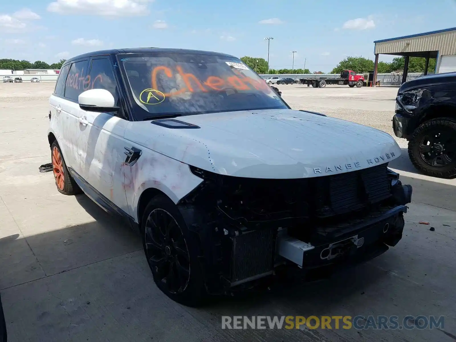 1 Photograph of a damaged car SALWR2RU8KA874894 LAND ROVER RANGEROVER 2019