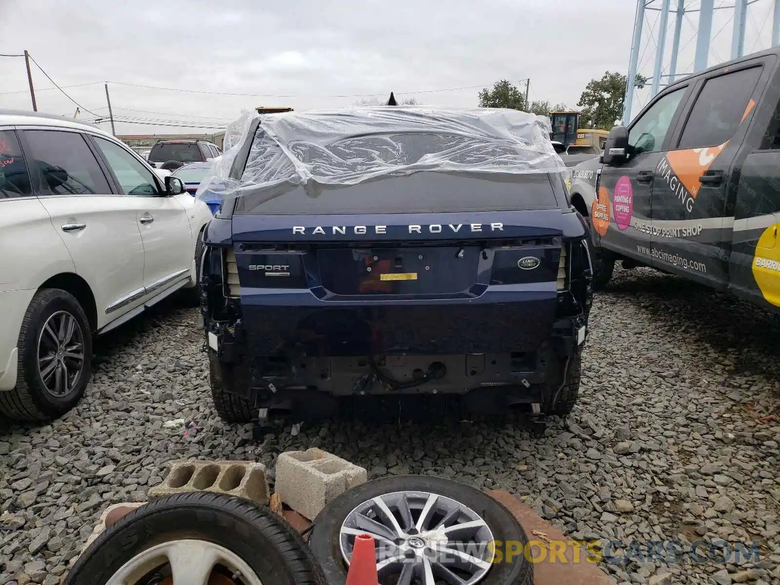 9 Photograph of a damaged car SALWR2RV0KA818098 LAND ROVER RANGEROVER 2019