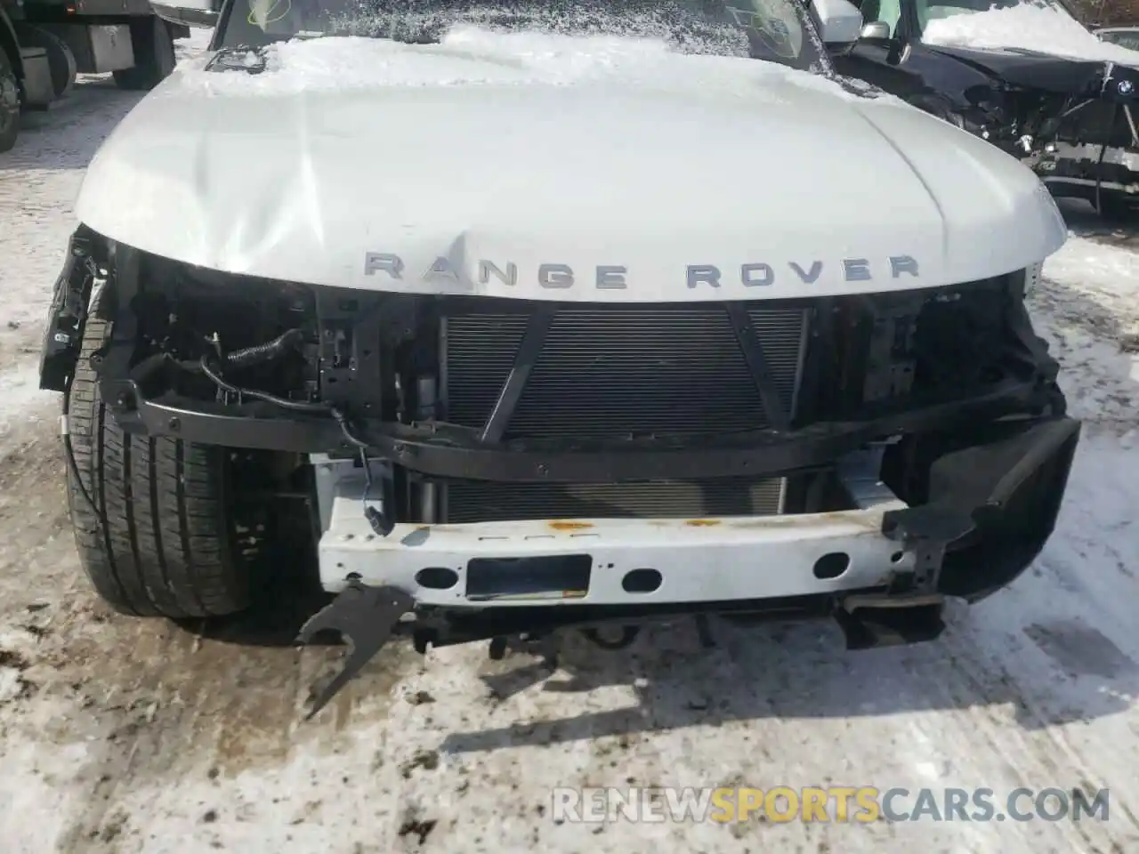 9 Photograph of a damaged car SALWR2RV2KA419953 LAND ROVER RANGEROVER 2019