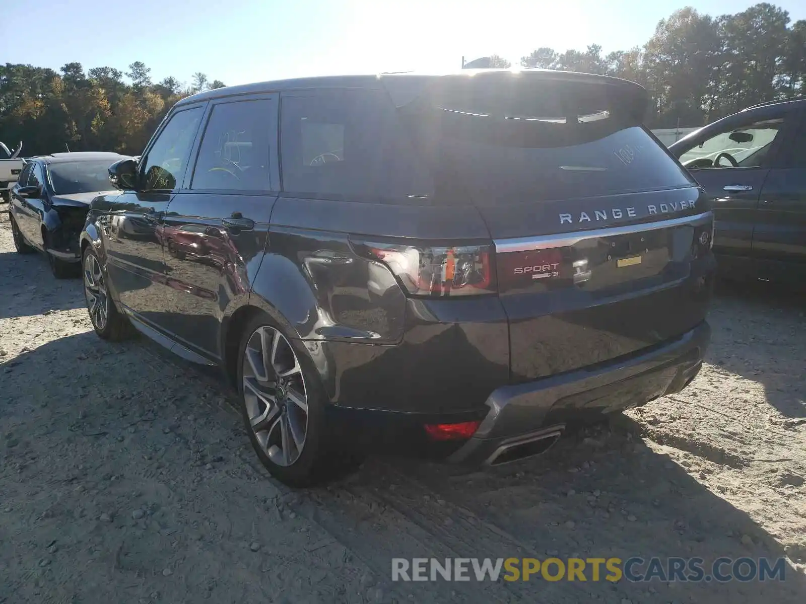 3 Photograph of a damaged car SALWR2RV2KA822718 LAND ROVER RANGEROVER 2019