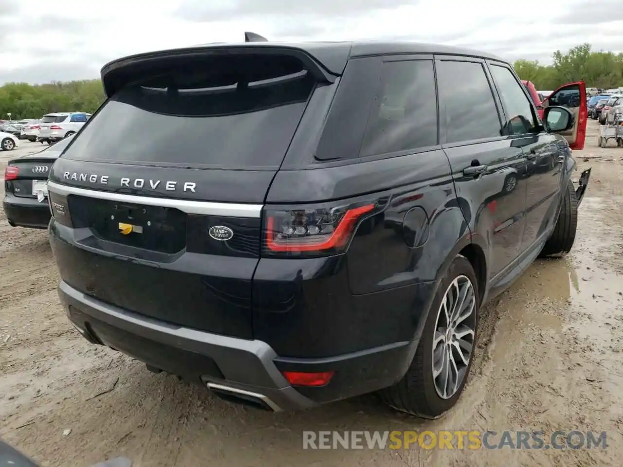 4 Photograph of a damaged car SALWR2RV4KA832120 LAND ROVER RANGEROVER 2019