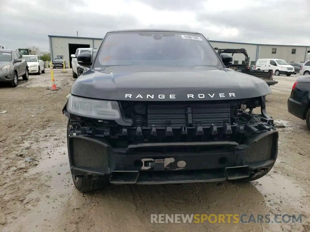 9 Photograph of a damaged car SALWR2RV4KA832120 LAND ROVER RANGEROVER 2019