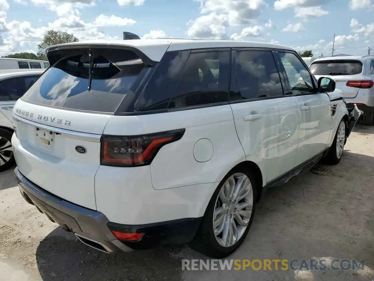 4 Photograph of a damaged car SALWR2RV4KA847541 LAND ROVER RANGEROVER 2019