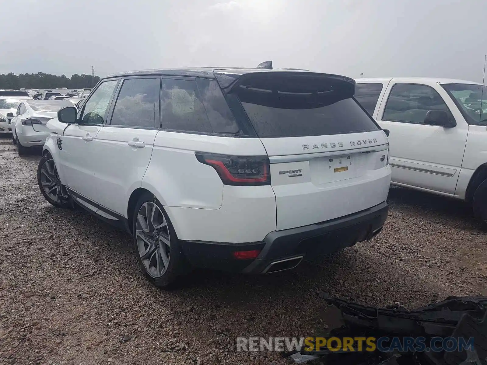 3 Фотография поврежденного автомобиля SALWR2RV4KA850200 LAND ROVER RANGEROVER 2019