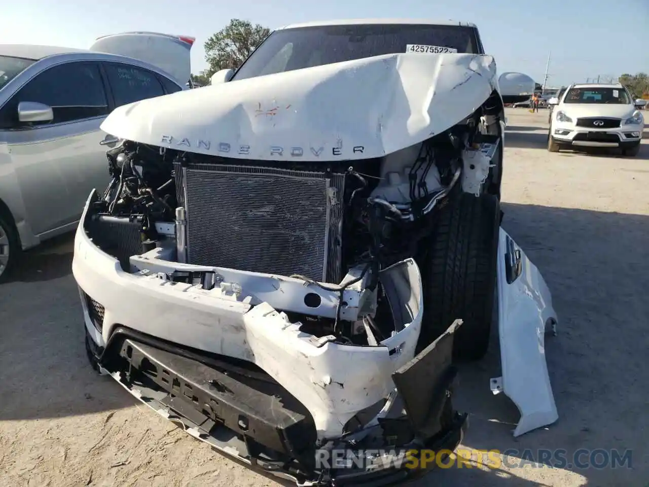 9 Photograph of a damaged car SALWR2RV5KA825158 LAND ROVER RANGEROVER 2019