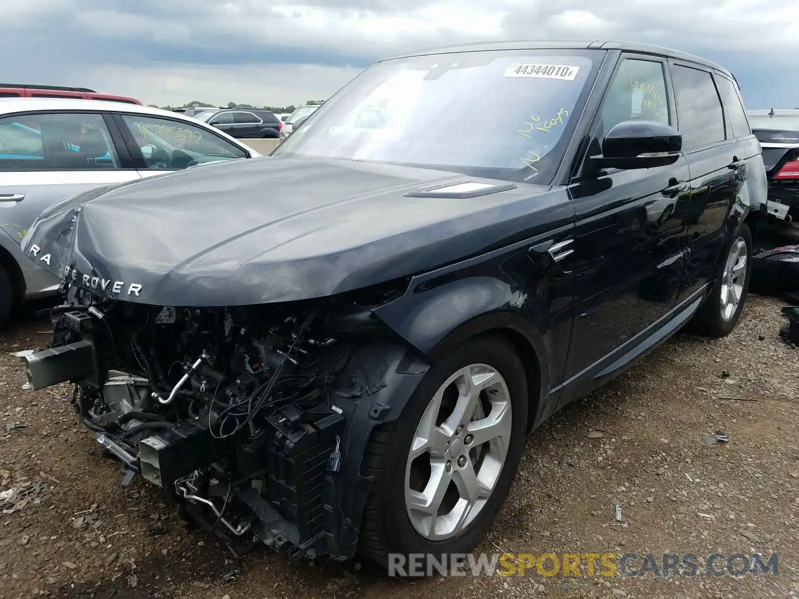 2 Photograph of a damaged car SALWR2RV5KA837746 LAND ROVER RANGEROVER 2019