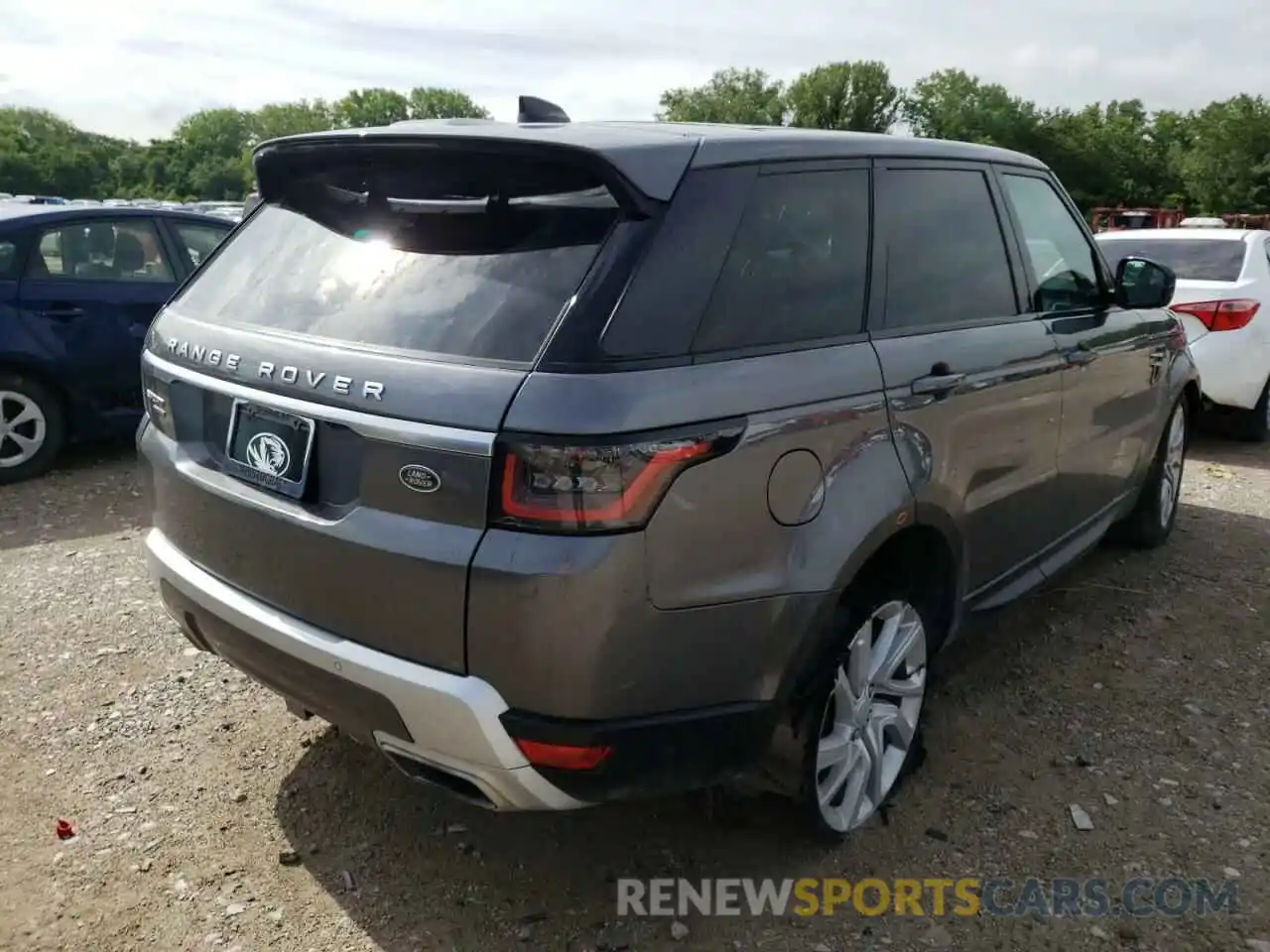 4 Photograph of a damaged car SALWR2RV5KA847774 LAND ROVER RANGEROVER 2019