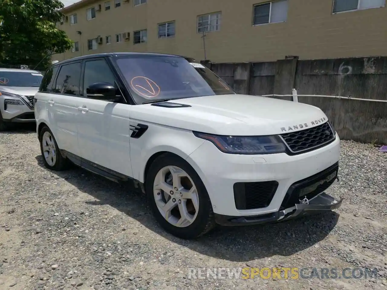 1 Фотография поврежденного автомобиля SALWR2RV6KA841823 LAND ROVER RANGEROVER 2019