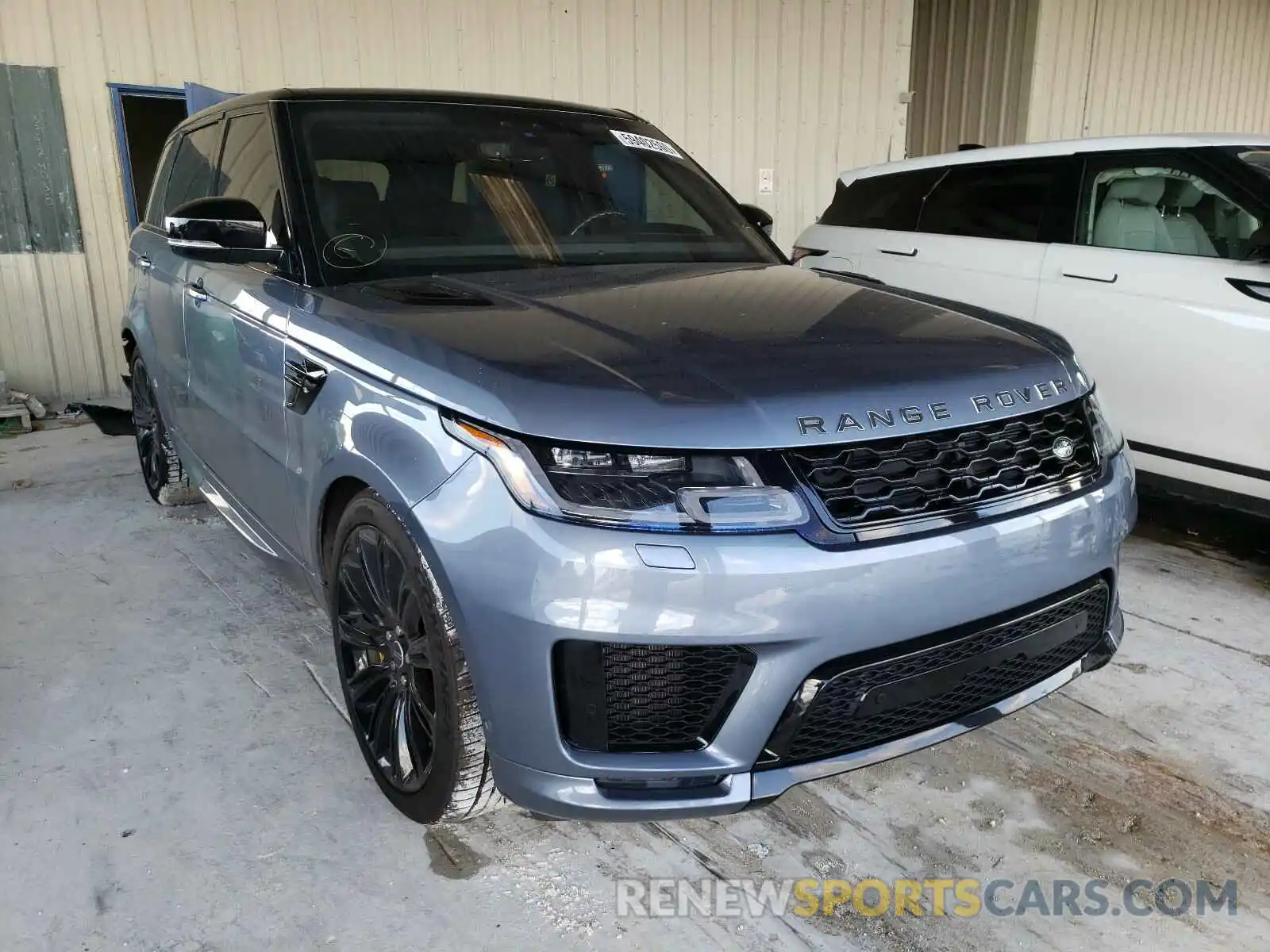 1 Фотография поврежденного автомобиля SALWR2RV7KA418023 LAND ROVER RANGEROVER 2019