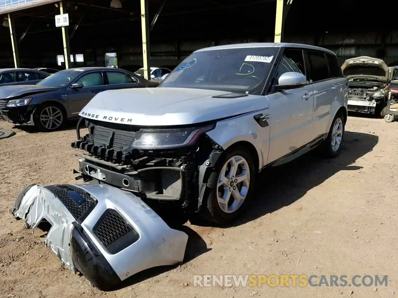 2 Фотография поврежденного автомобиля SALWR2RV7KA827977 LAND ROVER RANGEROVER 2019