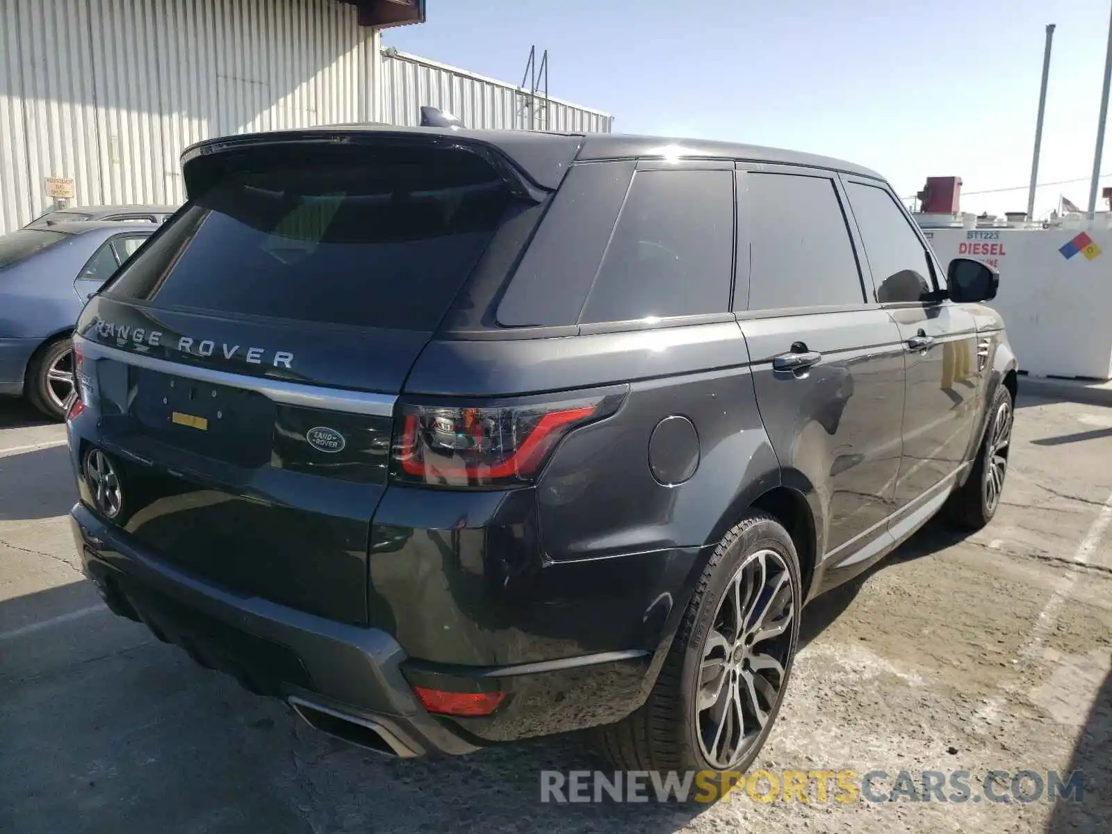 4 Photograph of a damaged car SALWR2RV8KA423781 LAND ROVER RANGEROVER 2019