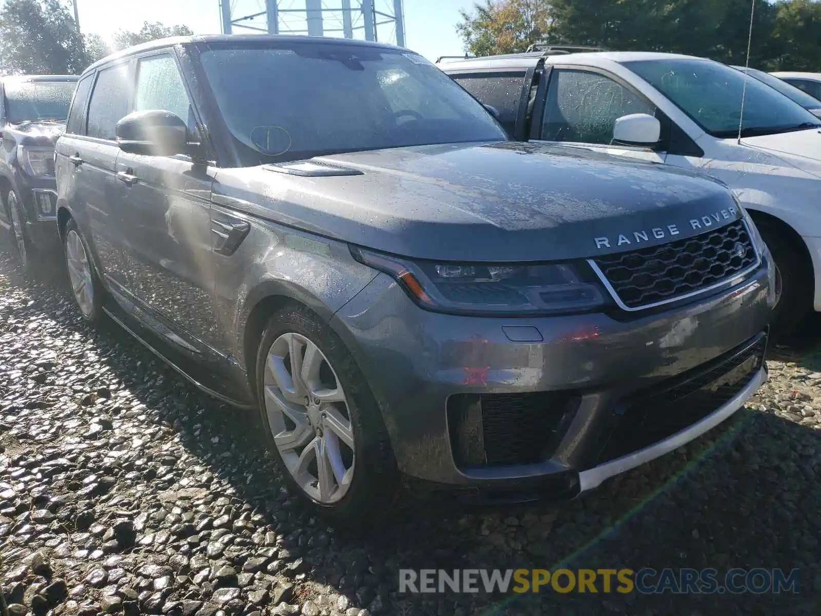 1 Фотография поврежденного автомобиля SALWR2RV8KA850992 LAND ROVER RANGEROVER 2019