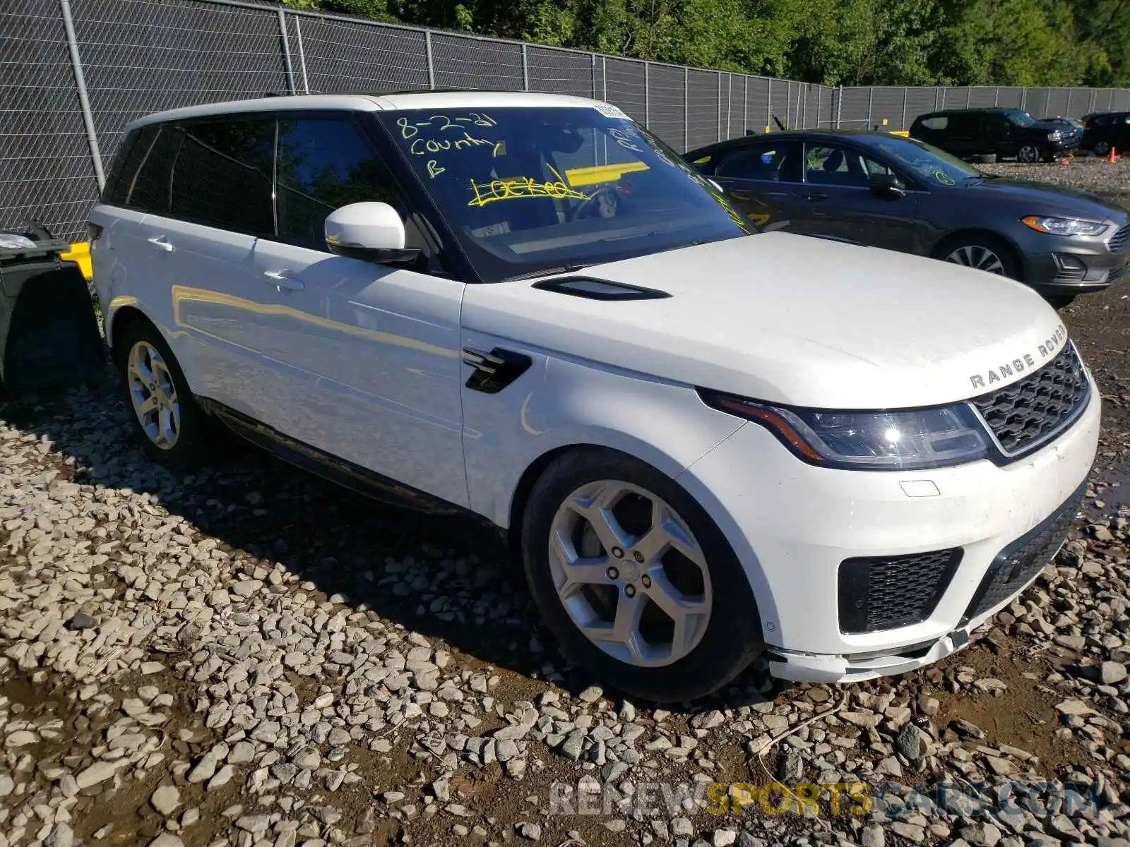 1 Photograph of a damaged car SALWR2RV9KA826023 LAND ROVER RANGEROVER 2019