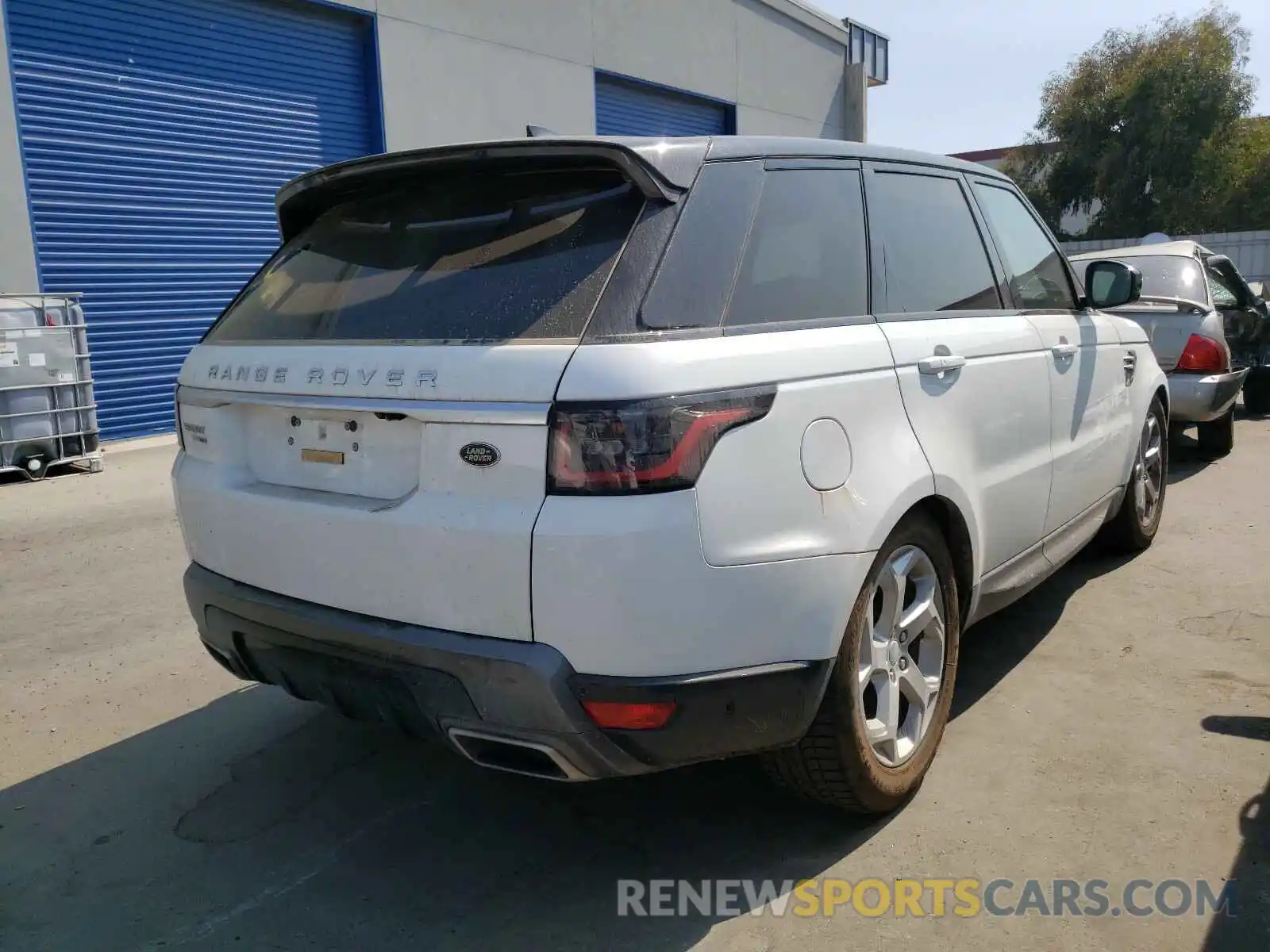 4 Photograph of a damaged car SALWR2RV9KA841833 LAND ROVER RANGEROVER 2019