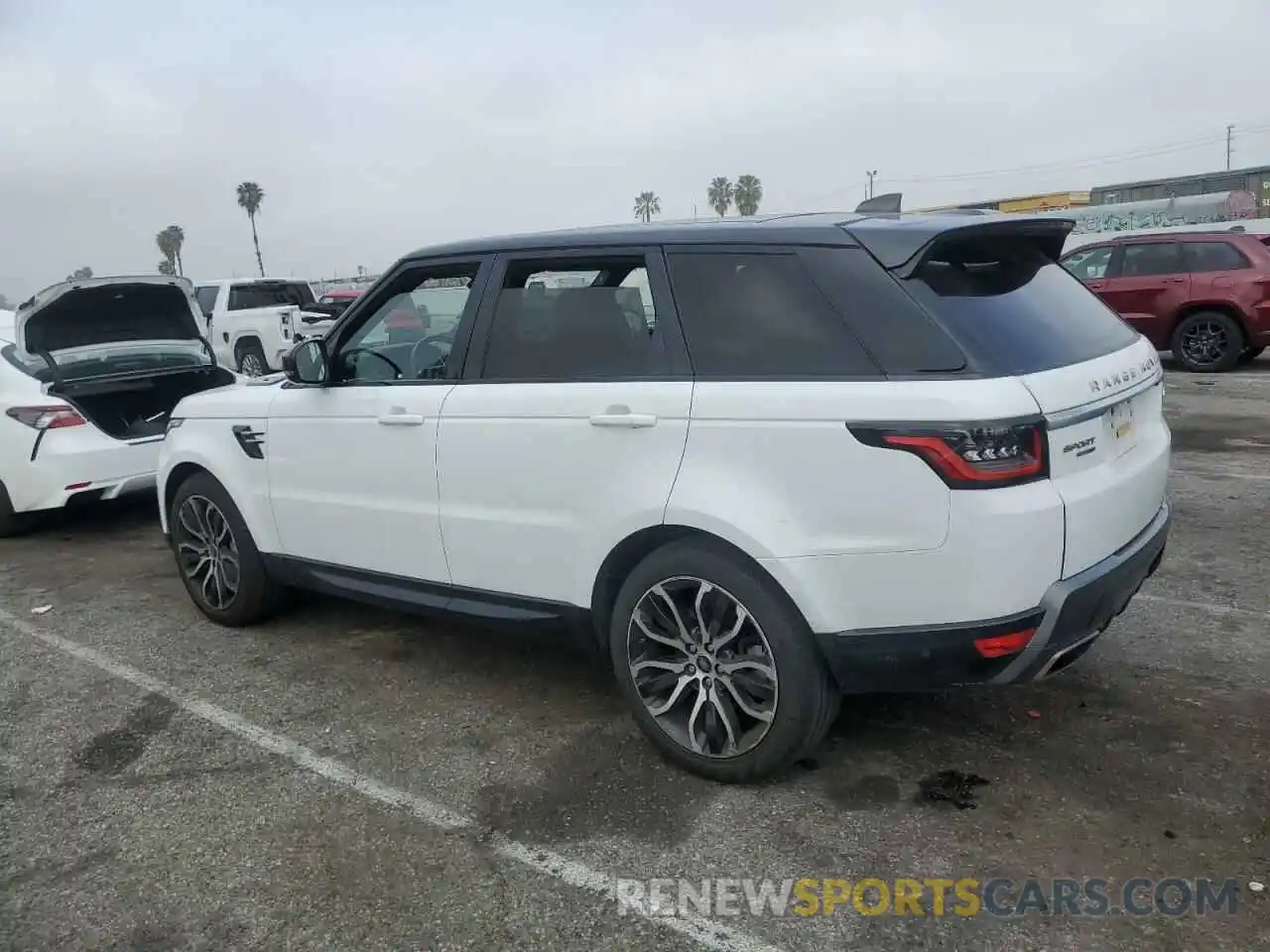 2 Photograph of a damaged car SALWR2RV9KA842061 LAND ROVER RANGEROVER 2019