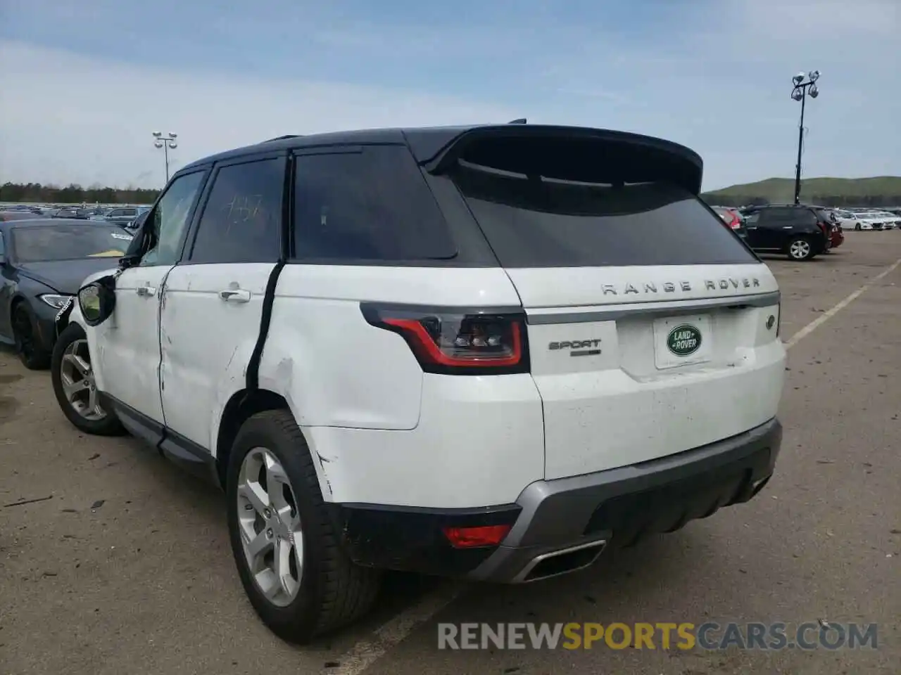 3 Photograph of a damaged car SALWR2RVXKA825446 LAND ROVER RANGEROVER 2019