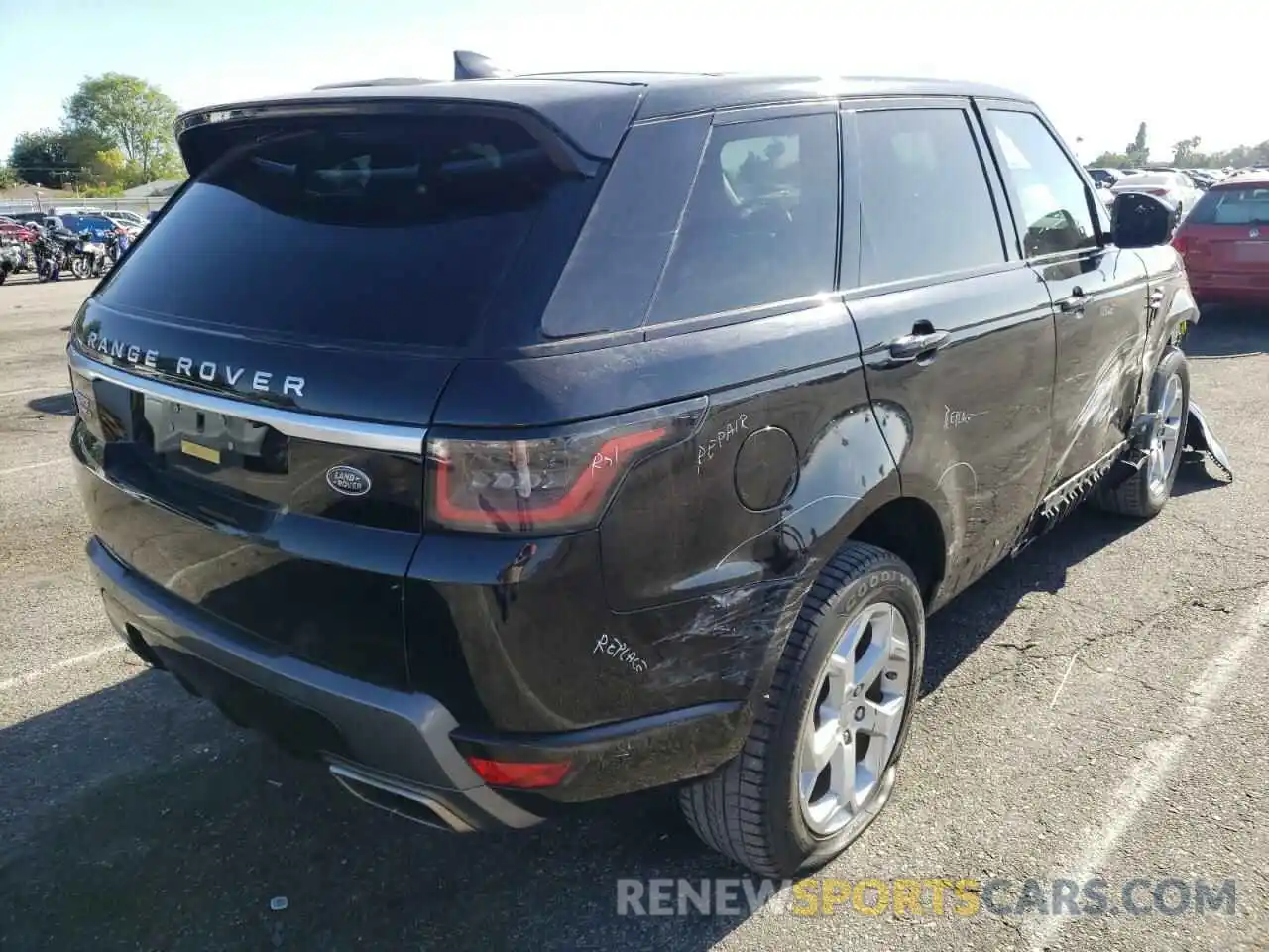 4 Фотография поврежденного автомобиля SALWR2RVXKA841341 LAND ROVER RANGEROVER 2019