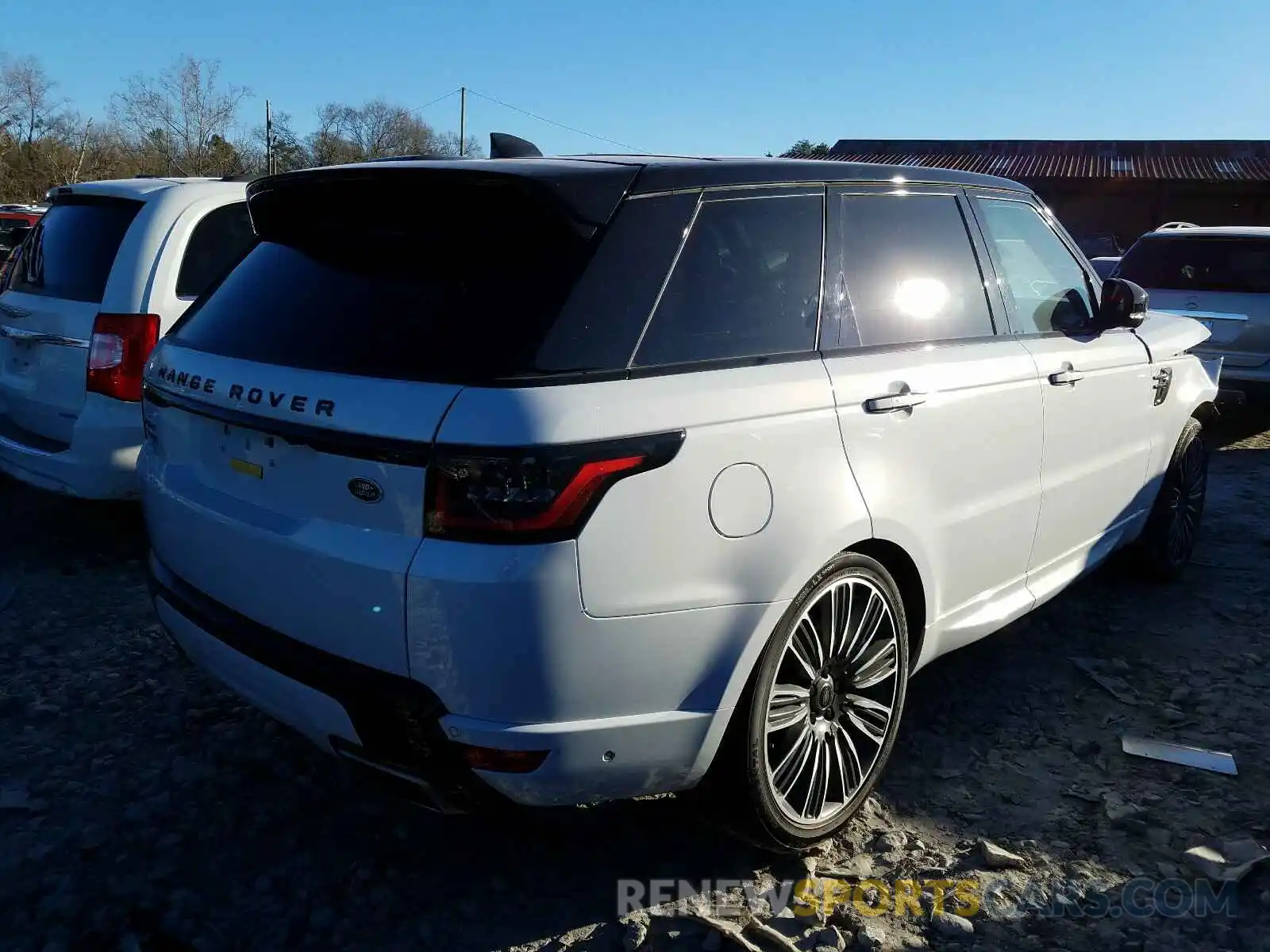 4 Фотография поврежденного автомобиля SALWV2RE6KA863817 LAND ROVER RANGEROVER 2019