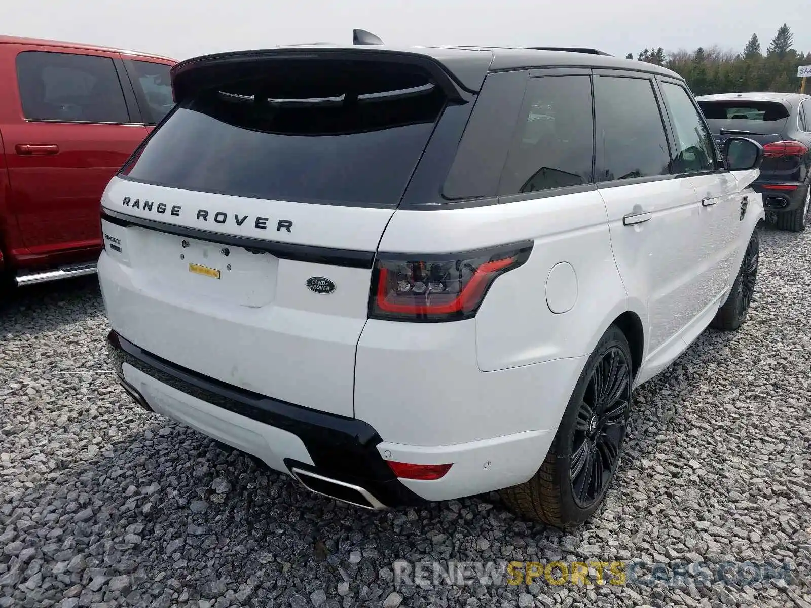 4 Photograph of a damaged car SALWV2RE9KA835087 LAND ROVER RANGEROVER 2019