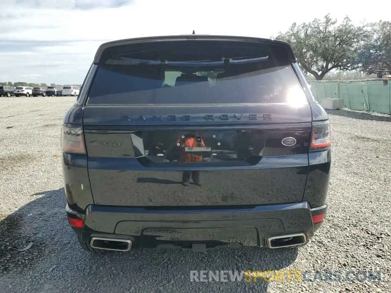 6 Photograph of a damaged car SALWV2SV0KA420878 LAND ROVER RANGEROVER 2019