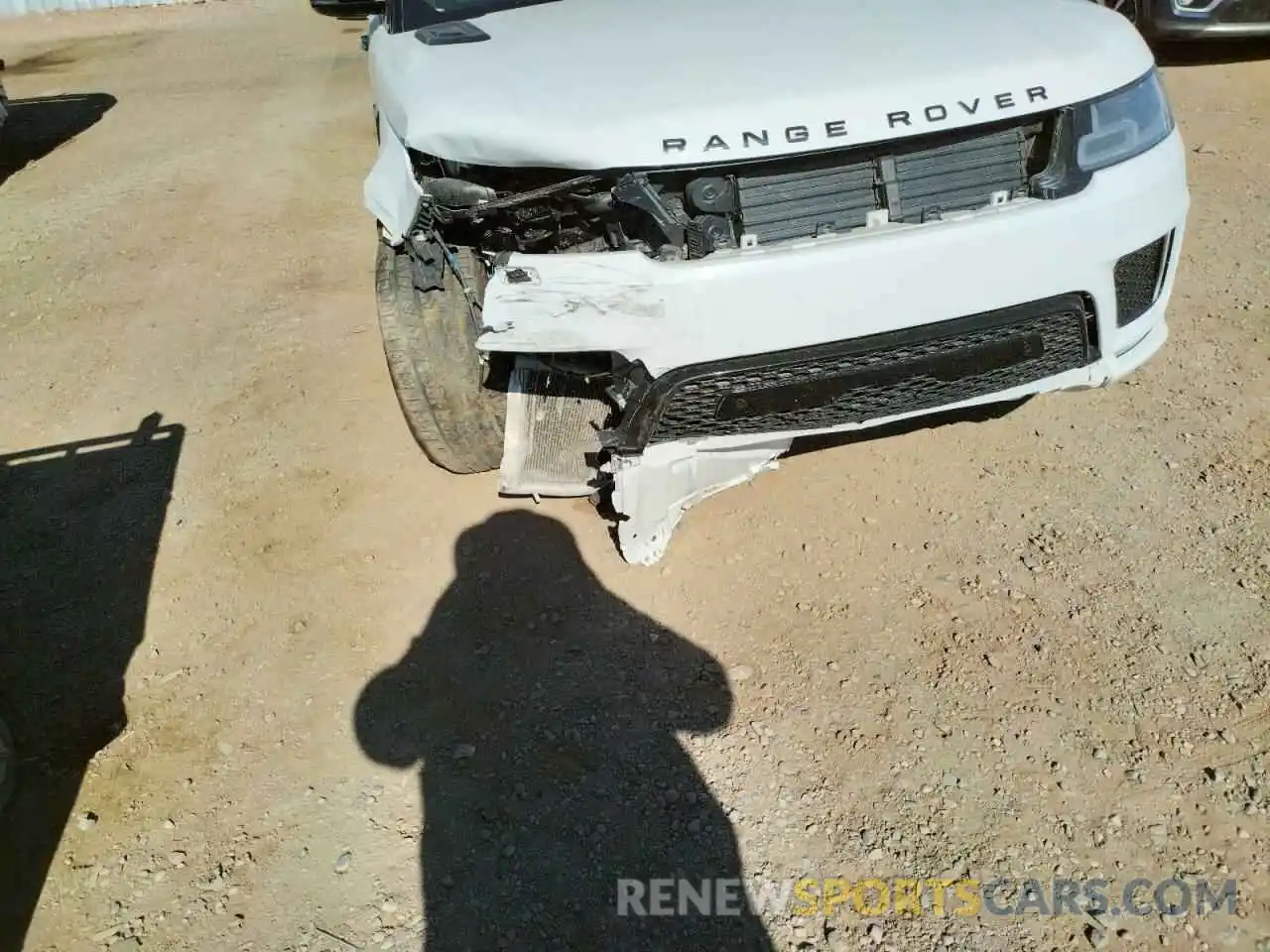 9 Photograph of a damaged car SALWV2SV0KA838700 LAND ROVER RANGEROVER 2019