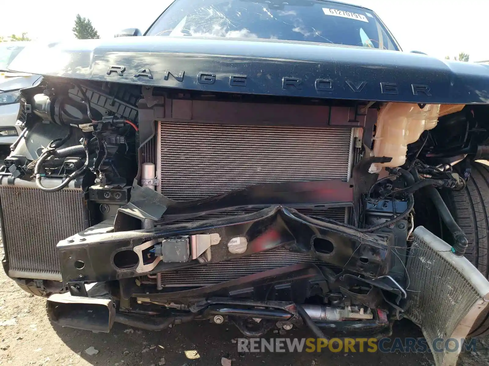 9 Photograph of a damaged car SALWV2SV2KA826743 LAND ROVER RANGEROVER 2019