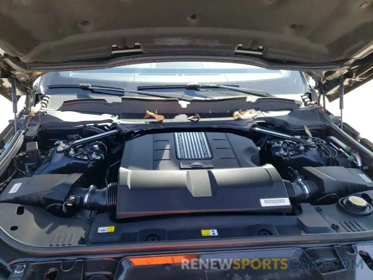 7 Photograph of a damaged car SALWV2SV2KA852694 LAND ROVER RANGEROVER 2019