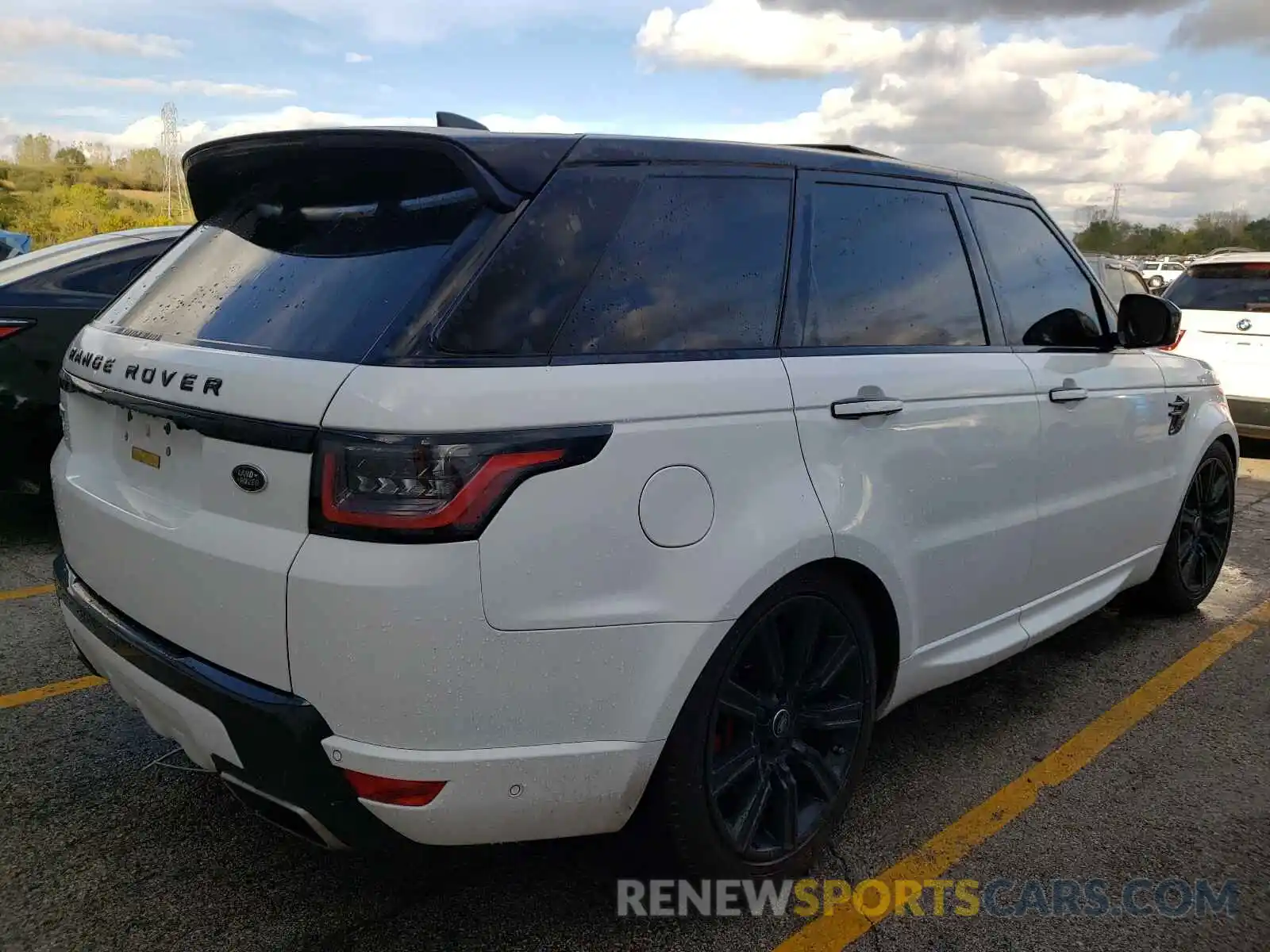 4 Photograph of a damaged car SALWV2SV5KA814425 LAND ROVER RANGEROVER 2019