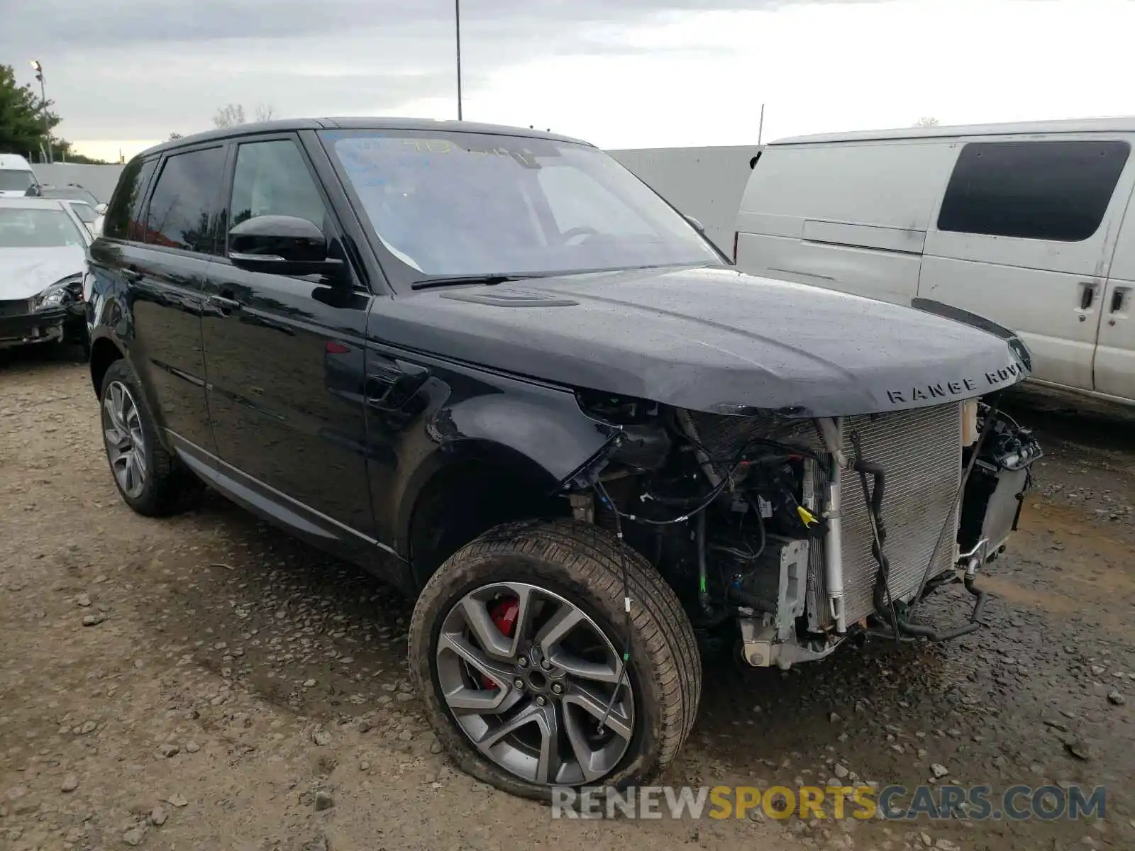 1 Фотография поврежденного автомобиля SALWV2SV5KA814926 LAND ROVER RANGEROVER 2019